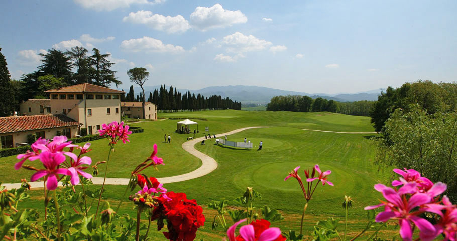 Giocare a Golf nel Mugello 1(DE)