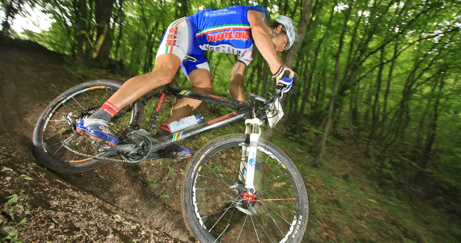 Holiday mountain bike riding in Tenuta Il Cerro Mugello Sport holidays Tuscany excursions MTB Mugello trails tracks